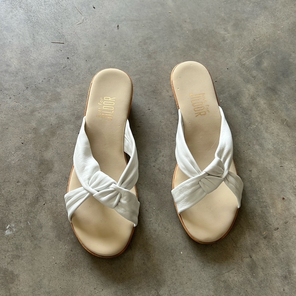 Jildor sandals